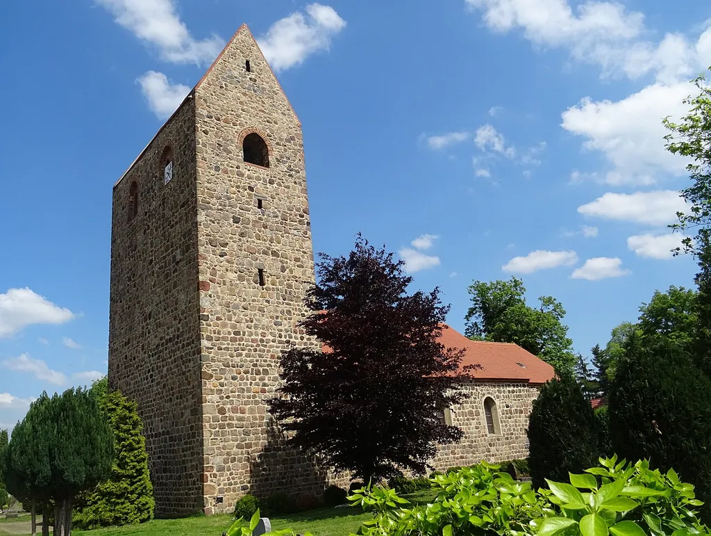 Badingen, Ortsteil der Stadt Bismark (Altmark), denkmalgeschützte Kirche