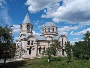 Church of the Nativity of the Virgin Mary in Onești, Strășeni