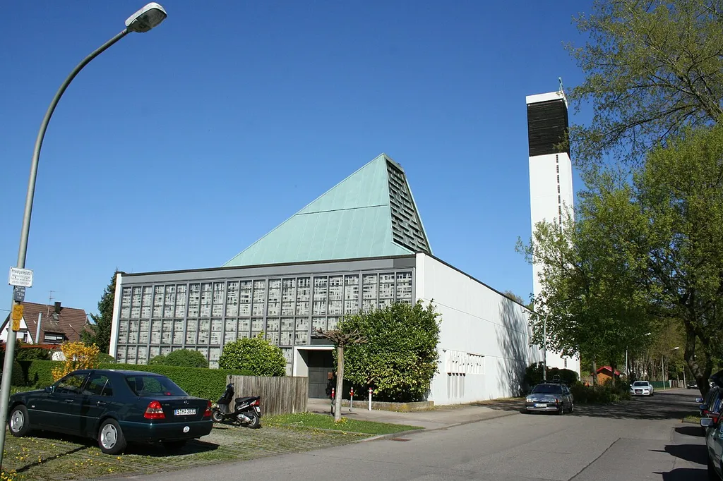 Kirche St. Thomas Stuttgart-Steinhaldenfeld