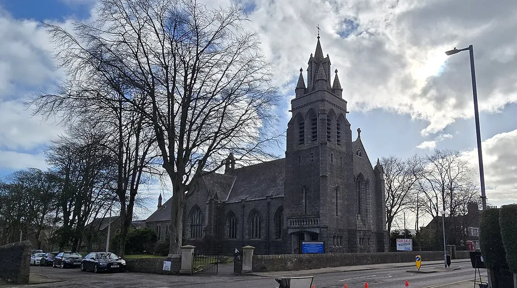 Ruthrieston West Church And Hall, Broomhill Road, Aberdeen (church building and church hall in Aberdeen, Scotland, UK)