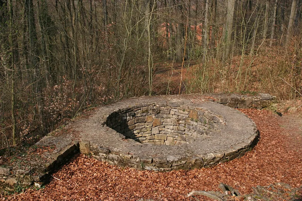 Rulle: the roundtower of the Wittekind-Castle