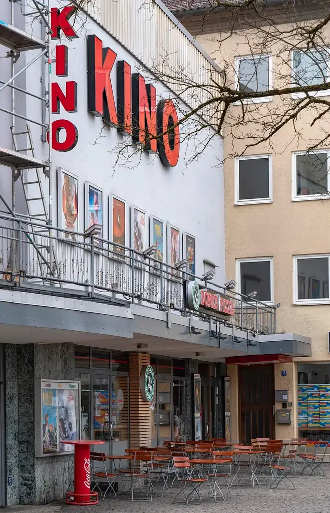 Kinos am Bahnhof