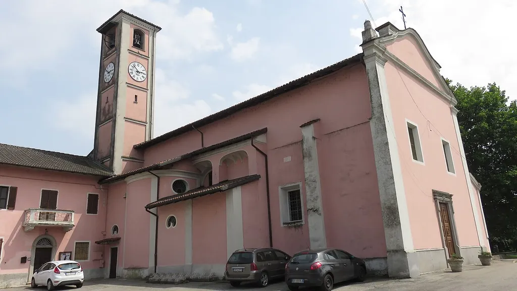 Landiona Chiesa dei Santi Pietro e Paolo