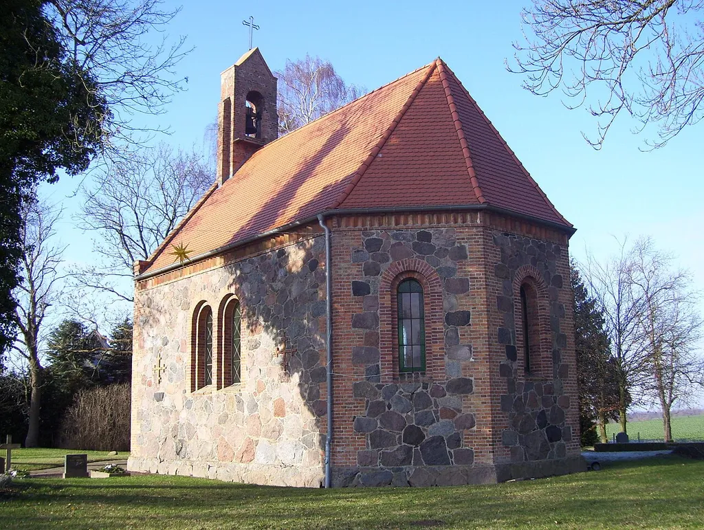 Kirche in Groß Toitin