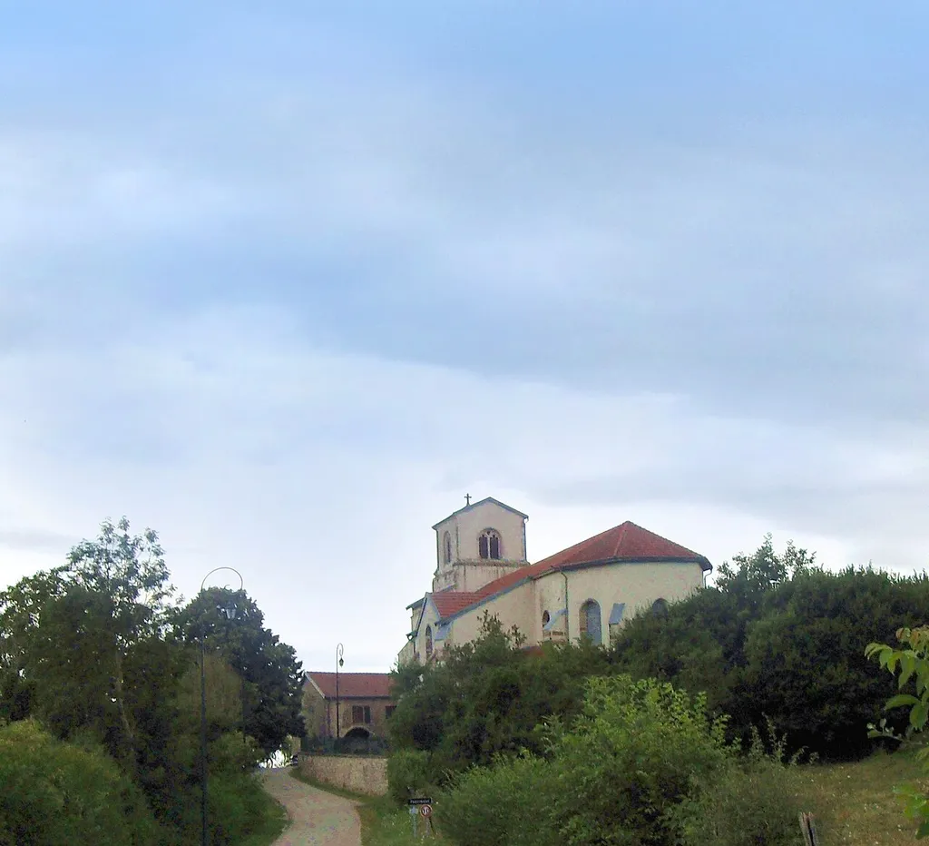 Preĝejo de Sankta Basolus en Tantimont, vilaĝeto de Hergugney