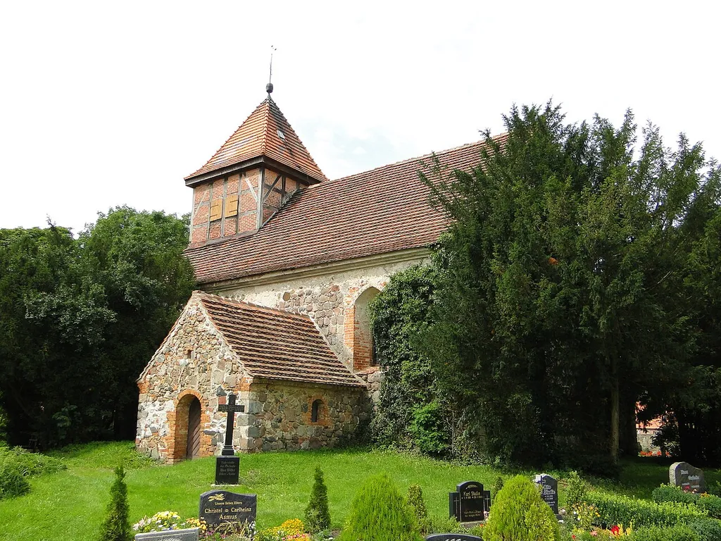 Church in Jatzke, district Mecklenburg-Strelitz, Mecklenburg-Vorpommern, Germany: Early Gothic building of Boulders; brick probably as late as 1772