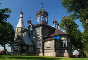 Church of the Pokrov in Puchły