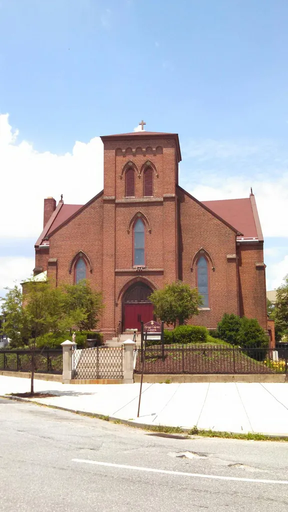 Mount Calvary Church, Baltimore, exterior