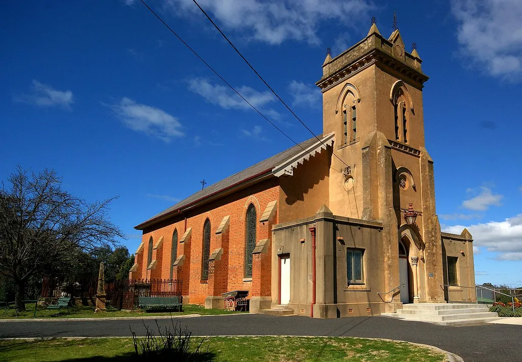 Built in 1835 to serve the Anglican parish of Kelso