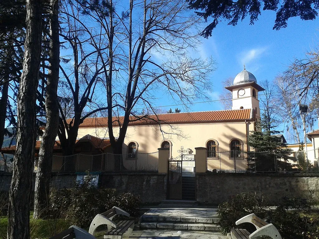 Holy Trinity Church, Kamenitsa.