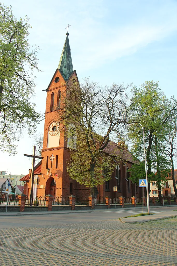 Działdowo, ul. Nidzicka 4 - rzymskokatolicki kościół parafialny pw. św. Wojciecha, 1896-1897