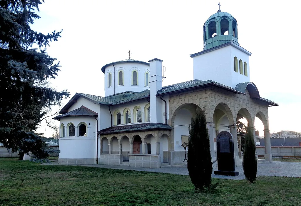 The Bulgarian Orthodox Church of Saints Cyril and Methodius in Ferencváros, Budapest (1930-1931)