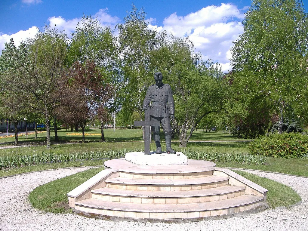 World War II Memorial, Makó