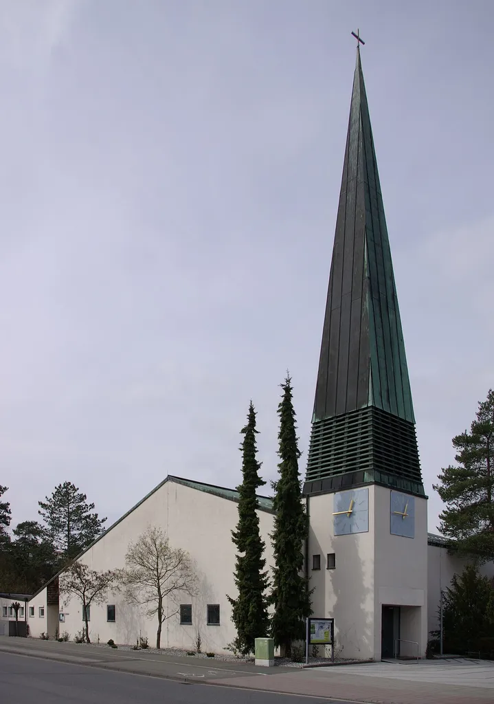 Johanneskirche im Erlanger Stadtteil Alterlangen