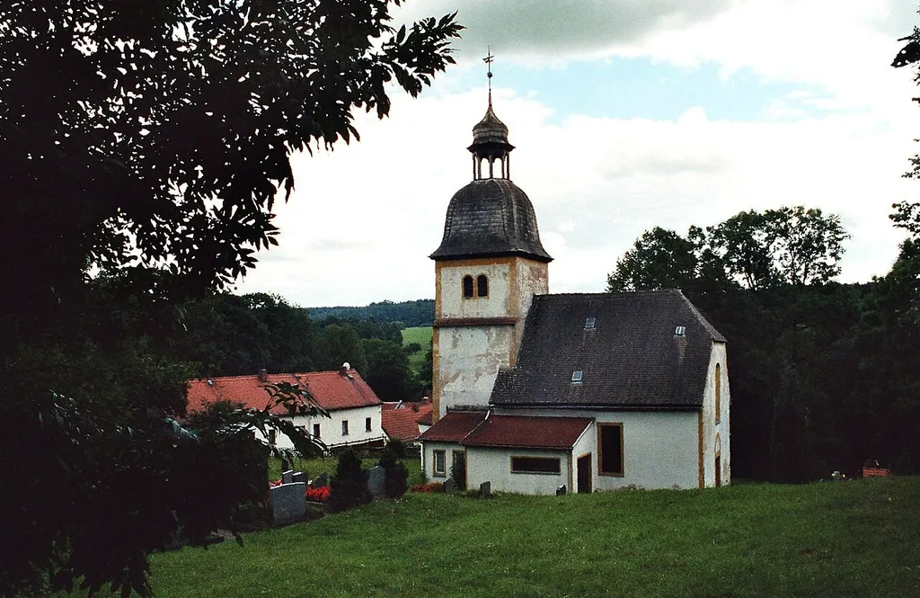 Schwarzbach (Thuringia), the village church