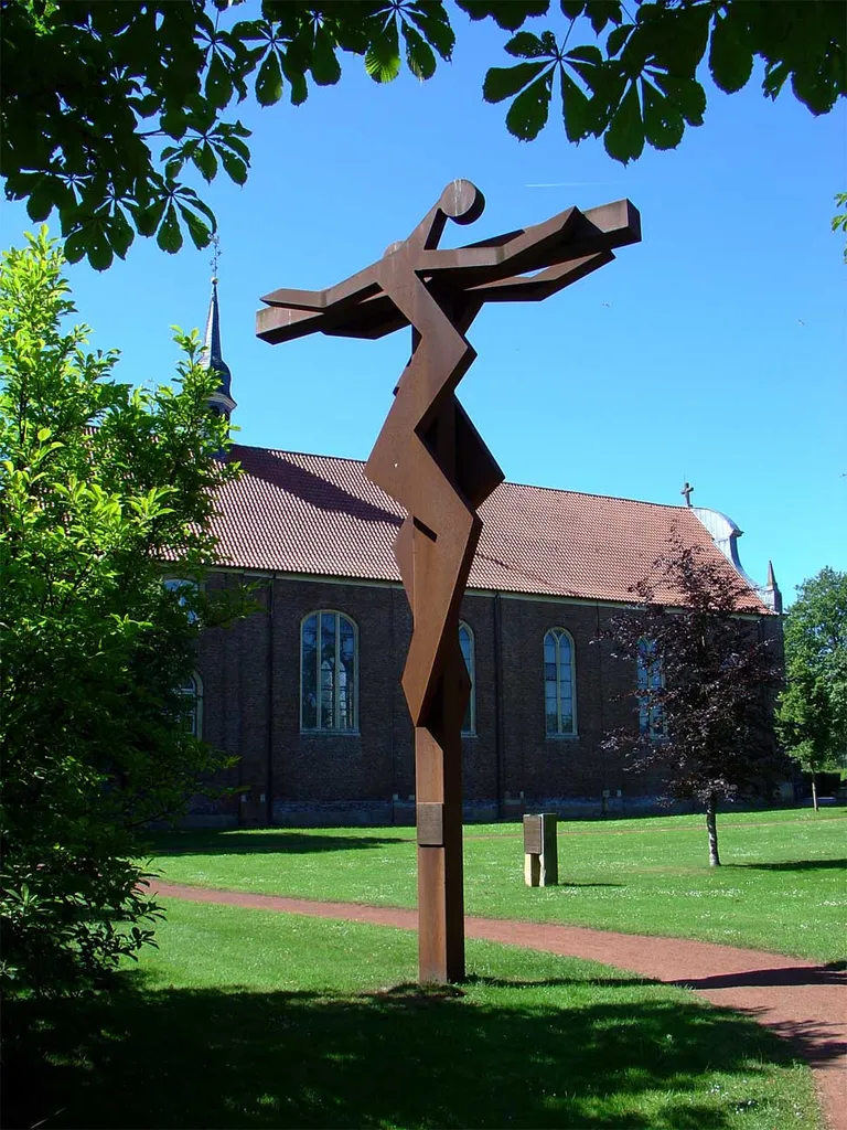 Doppel Korpus Kreuz door Adolf Erning in Zwillbrock (2001)