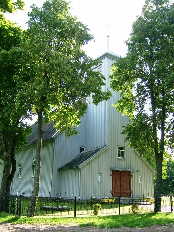 Ropkojų bažnyčia
