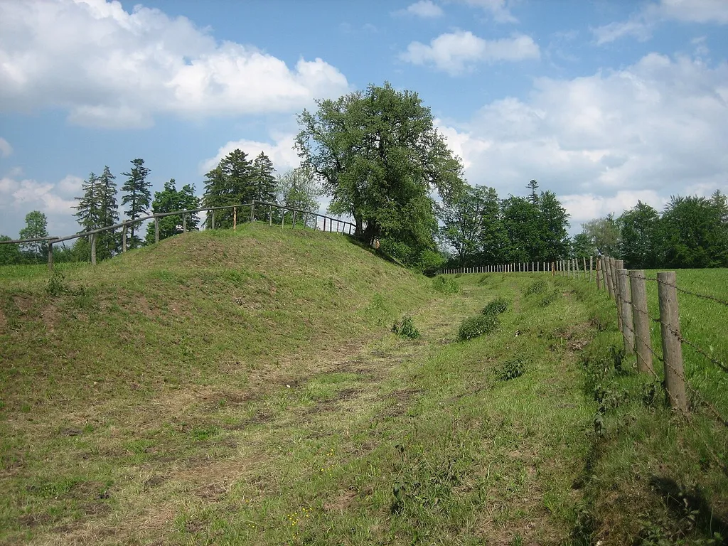 Zweiter Wall der Wallburg auf dem Falken bei Ittelsburg, Bad Grönenbach