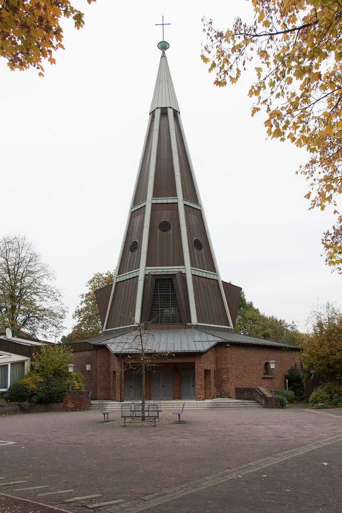 This file was uploaded with Commonist. Auferstehungskirche Zeltkirche Marl