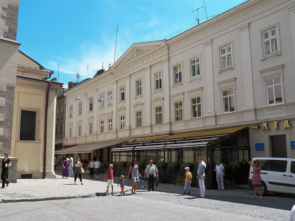 житловий будинок, Львів, Катедральна пл., 7