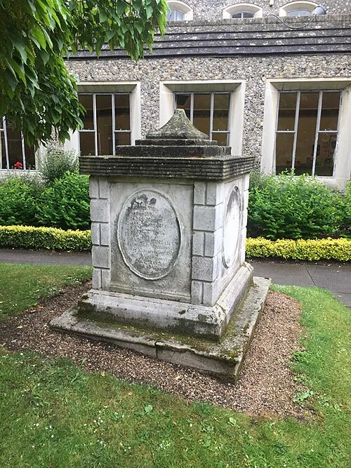 Hart tomb, in St Mary's churchyard, Watford, Hertfordshire