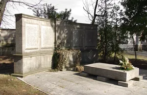 Kriegerdenkmal Erlanger Straße 99 in Fürth
