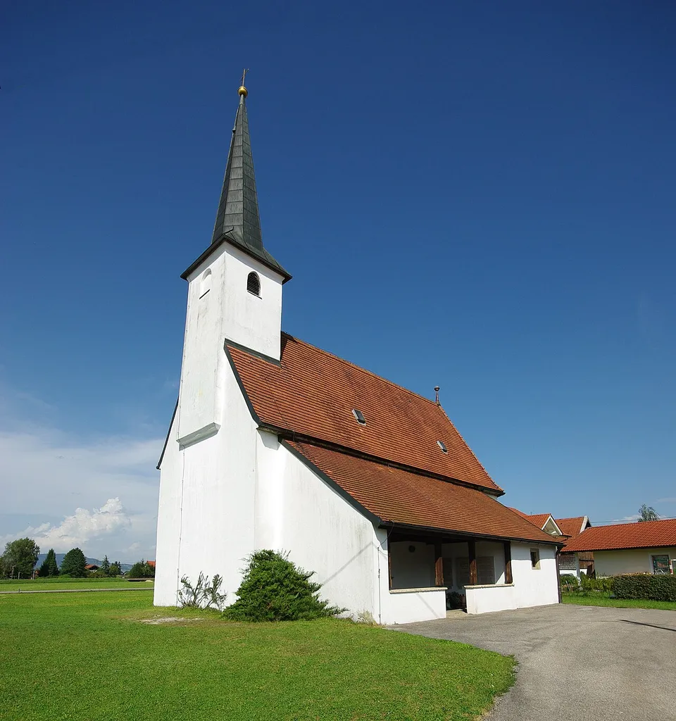 Ziegelweg 10, 83404 Ainring; Kath. Filialkirche St. Andreas