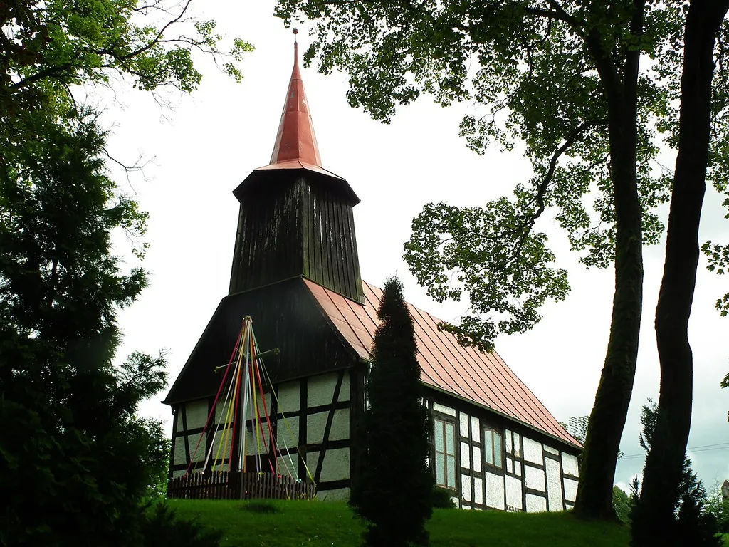 Kościół św. Antoniego Padewskiego w St. Worowie.