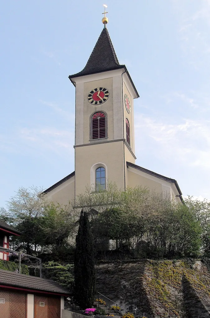 Paritätische Kirche St. Peter und Paul in Uesslingen, Kanton Thurgau, Schweiz