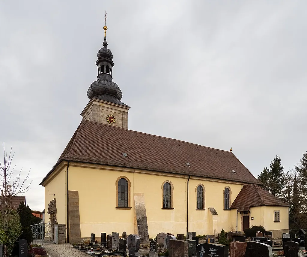 Catholic parish church Heilig Dreikönig in Forchheim-Burk