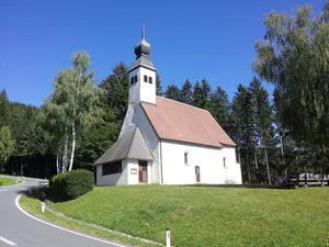 Kath. Filialkirche hll. Helena und Maria Magdalena
