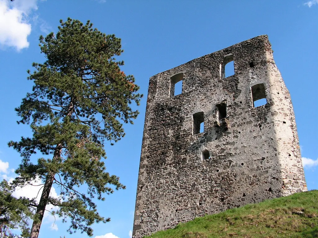 This media shows the protected monument with the number 611-1110/0 CHMSK/611-1110/0,CHMSK/611-1110(other) in the Slovak Republic.