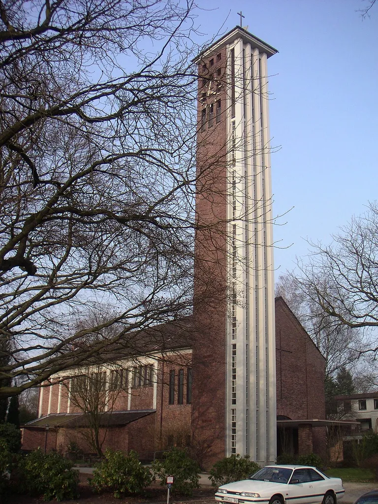 Hamburg, Lokstedt, Christ-König-Kirche, Ansicht von Süden