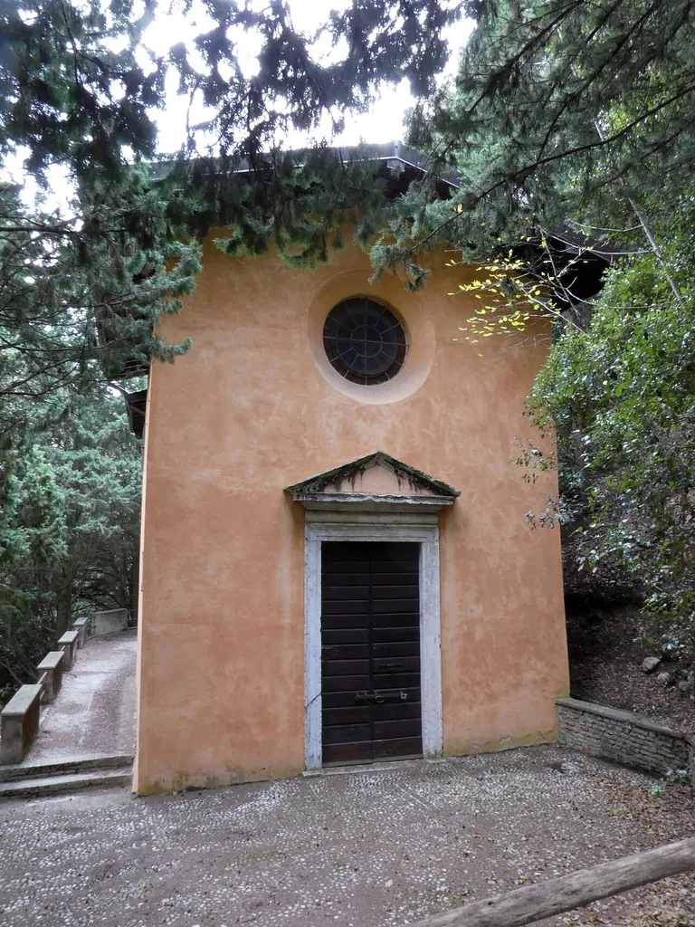 Valle delle Cartiere (Toscolano Maderno, Lombardy, Italy), Saints Philip and James church