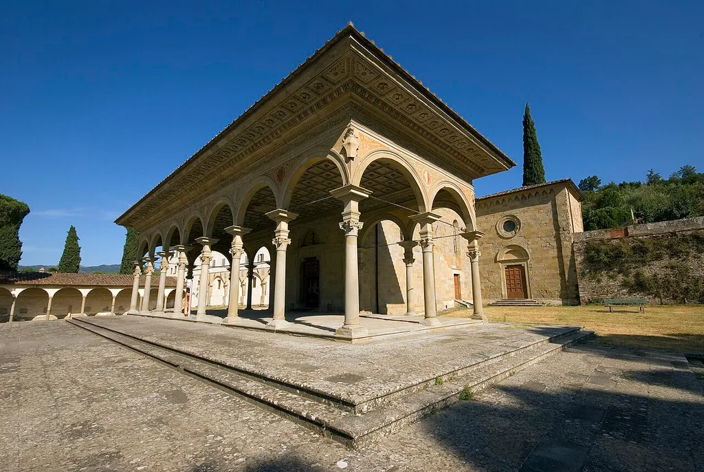 Portico di Santa Maria delle Grazie ad Arezzo.