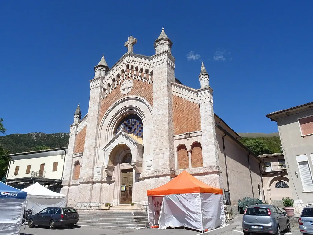 Pazzon (Caprino Veronese, Veneto, Italy), Saints Vitus, Modestus and Crescentia church
