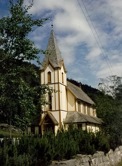 Kyrkjebø kirke