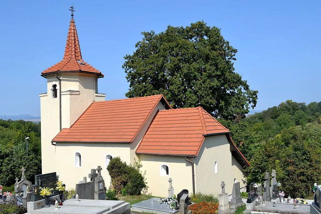 This media shows the protected monument with the number 204-10742/0 CHMSK/204-10742/0,CHMSK/204-10742(other) in the Slovak Republic.