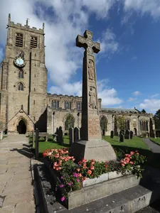 War Memorial to South of St Gregory's Church