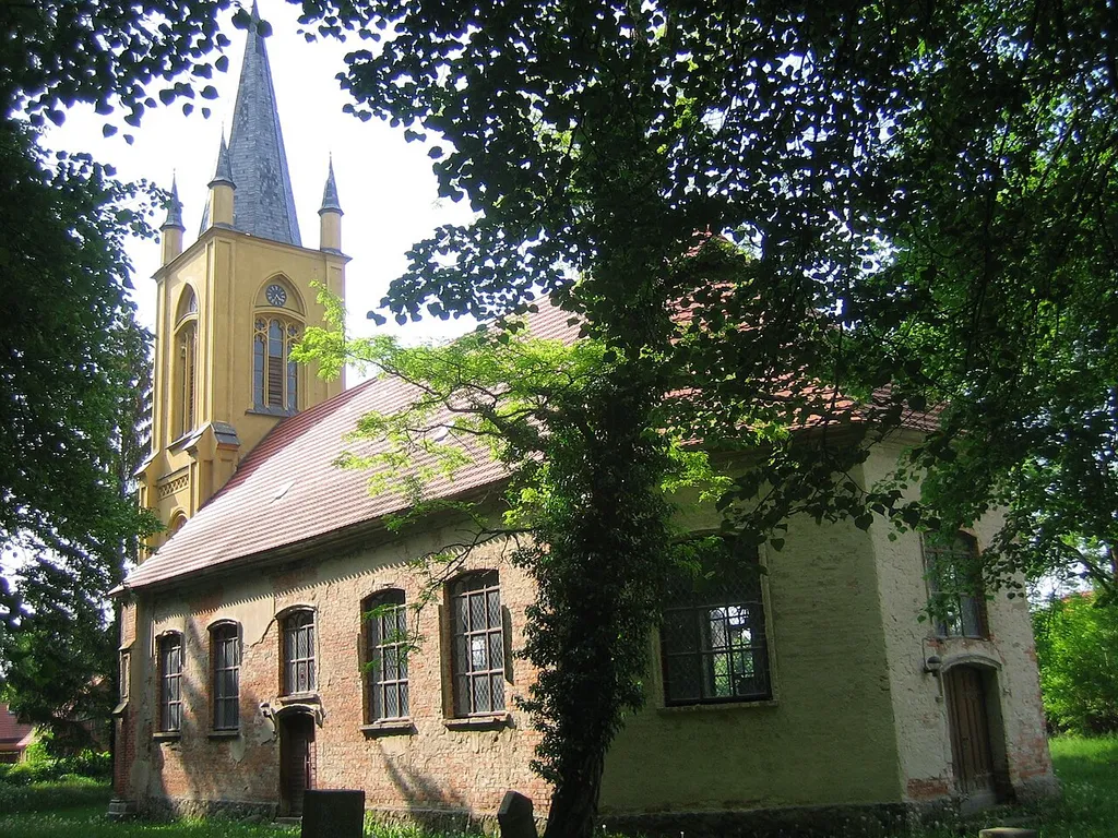 Dorfkirche in Prillwitz, Ortsteil der Gemeine Hohenzieritz, Landkreis Mecklenburgische Seenplatte