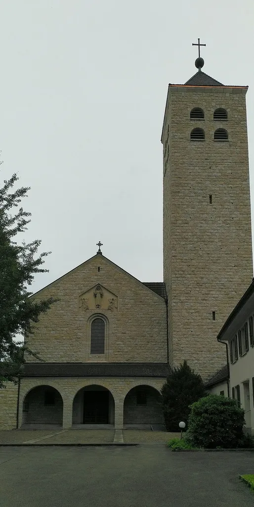 Roman Catholic parish church of the Sacred Heart, Derendingen, canton of Solothurn, Switzerland. Designed by architects Willy Meyer and Alban Gerster, built in 1931-1933. It is listed as a cultural heritage monument of regional significance (KGS no.: 13506).
