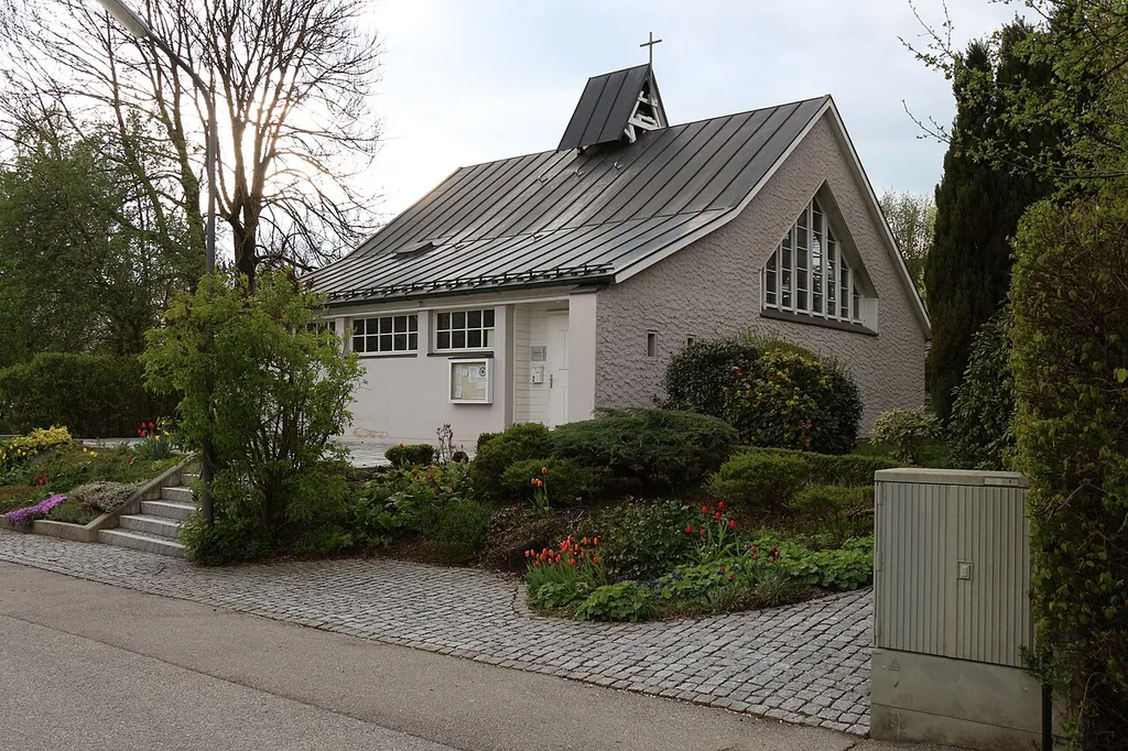 Friedenskirche Neumarkt St.-Veit, Ansicht Richtung Westen