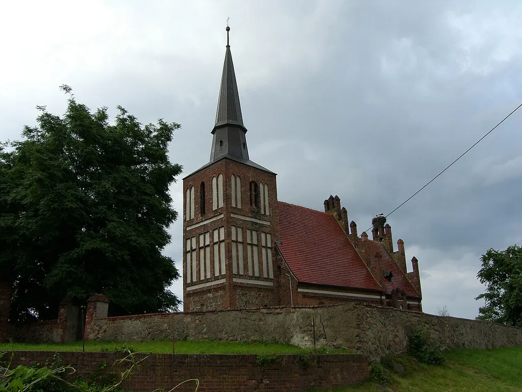 Radoszyn - kościół filialny p.w. św. Jadwigi, kon. XV