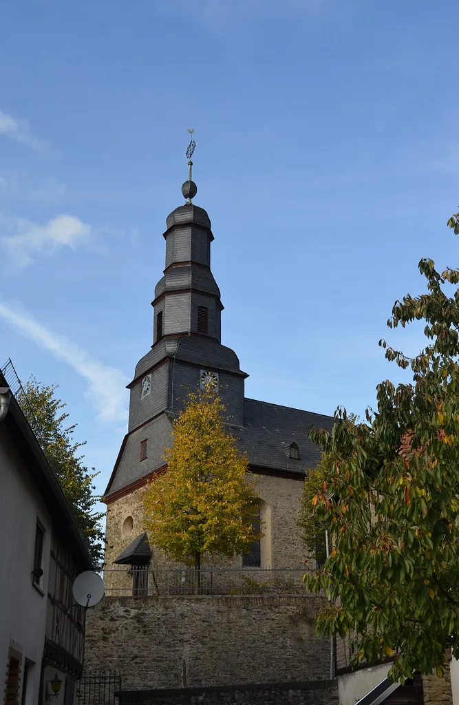 Wolfenhausen, Kirche (von der Grabenstraße)