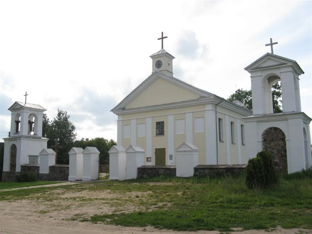 Aleksandravėlės Šv. Pranciškaus Serafiškojo bažnyčia