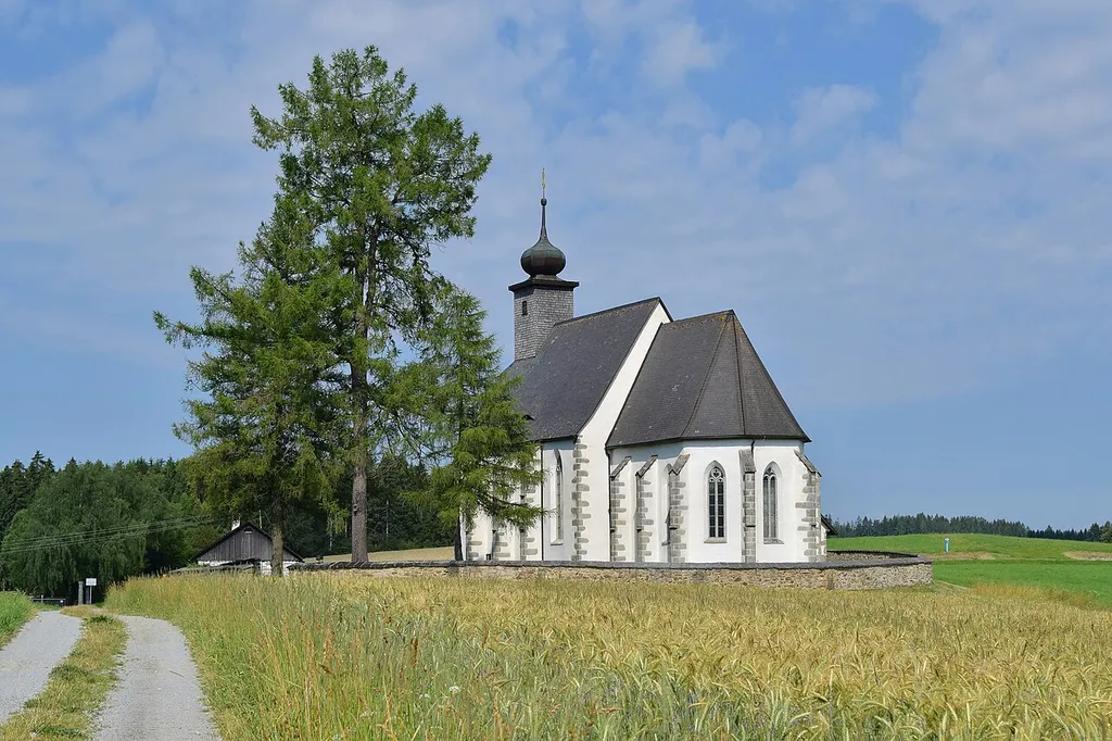 This media shows the natural monument in Upper Austria with the ID nd318.