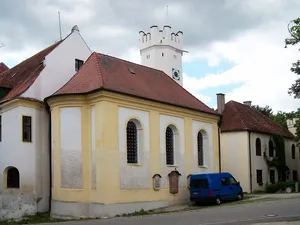 Schlosskirche Schloßberg 1 in Mengkofen