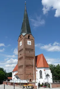 Katholische Pfarrkirche St. Maria, St. Philipp und St. Jakob