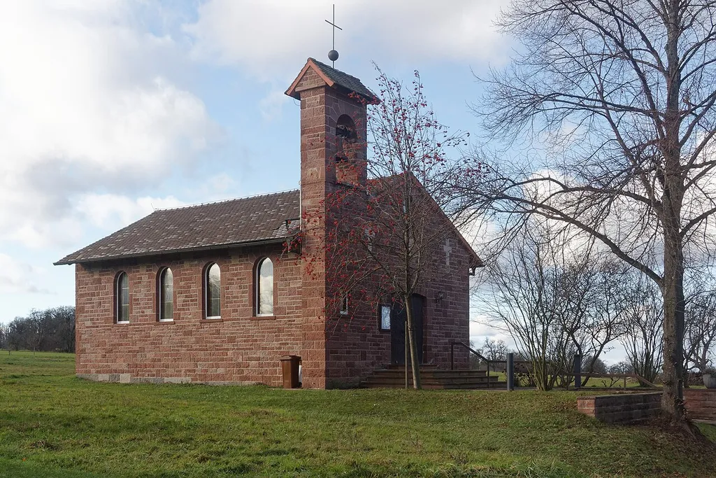 Evangelische Jesus-Christus-Kirche in Pforzheim-Hohenwart, erbaut 1955 – 1957.