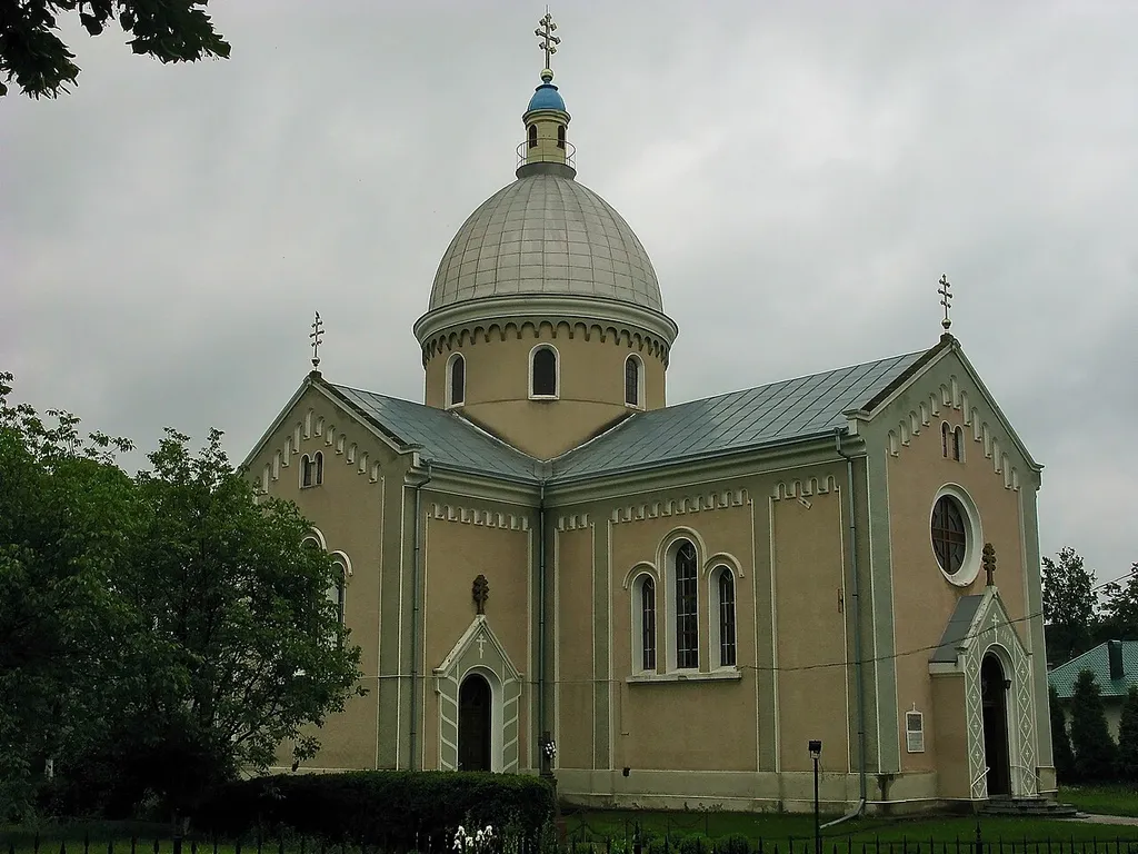 Церква Пресвятої Трійці (мур.), Снятин, вул. Шухевича
